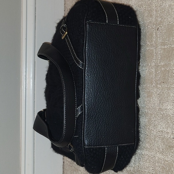 NWOT Chaps Black Purse - Picture 4 of 8